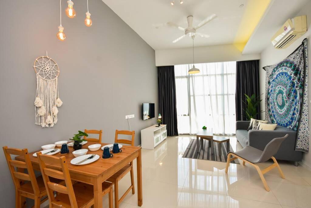 D'bohemia By Nest 【paradigm Mall】 Apartment